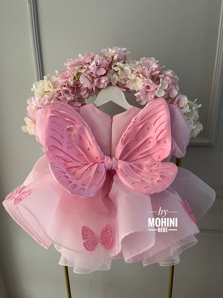 ¡Mariposa rosa mágica para tu princesita! 🦋💕 Vestido bebé niña rosa mariposa con alas grandes 3D en la espalda, tutú de tul y pompón – outfit princesa hada para primer cumpleaños.