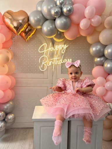 ¡Cumpleaños rosa lleno de brillo! 🎈💖 Vestido niña rosa brillos tutú princesa – cumpleaños by Mohini Bebé